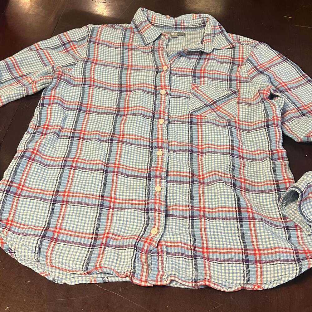Uniqlo Light Blue Plaid Button-Down Shirt with Red and Navy Accents